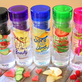 Insulated Water Bottles: Alexandra Lambert